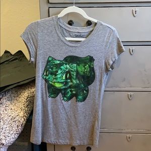Gray Pokémon tshirt Bulbasaur